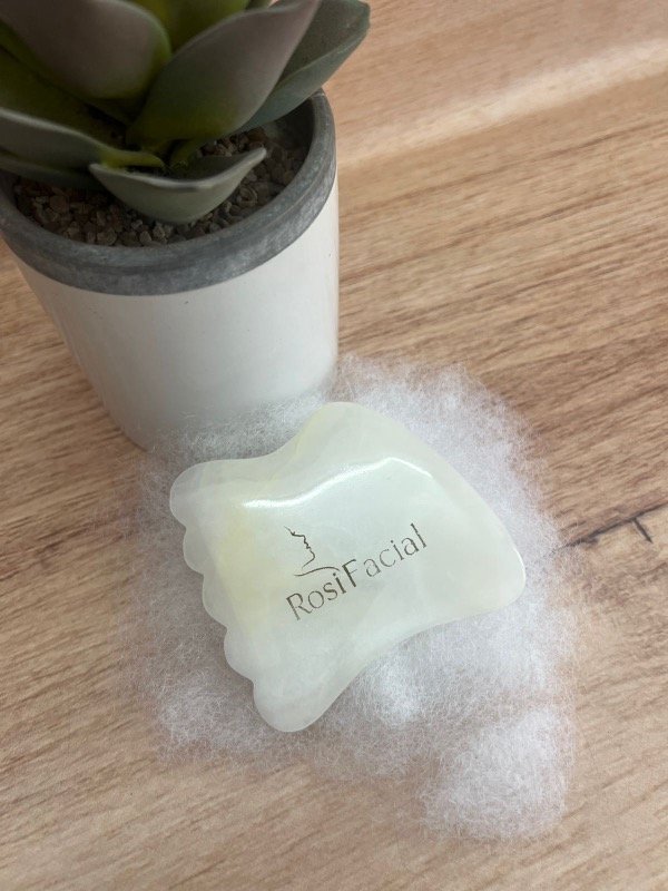 Gua Sha NUBE de Ónix Blanco para Masaje Facial Energizante